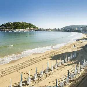  Apartamento Miramar Luxurious Flat, 3 Double Rooms, Free Parking, Terrace, Completely New España